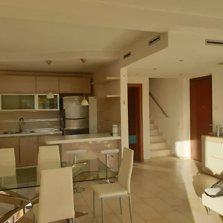 Villa Accardi Апартаменты Tollo